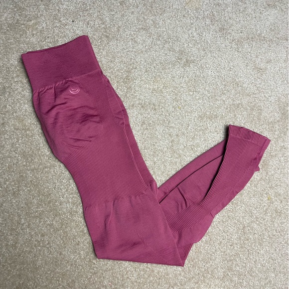 Lazuli label Seamless Ribbed Contour Leggings SIZE Small - Picture 2 of 2